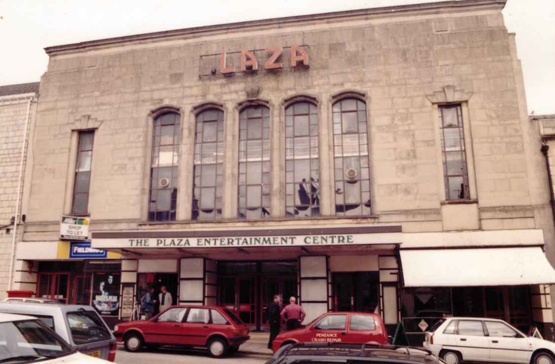 1997-Plaza